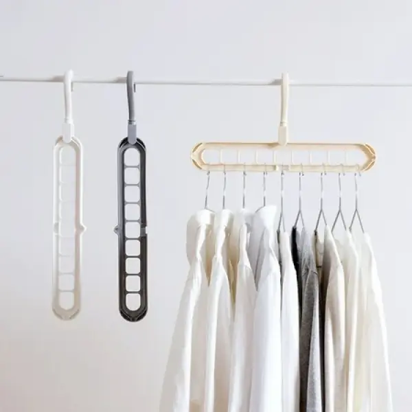 9 HOLE HANGER