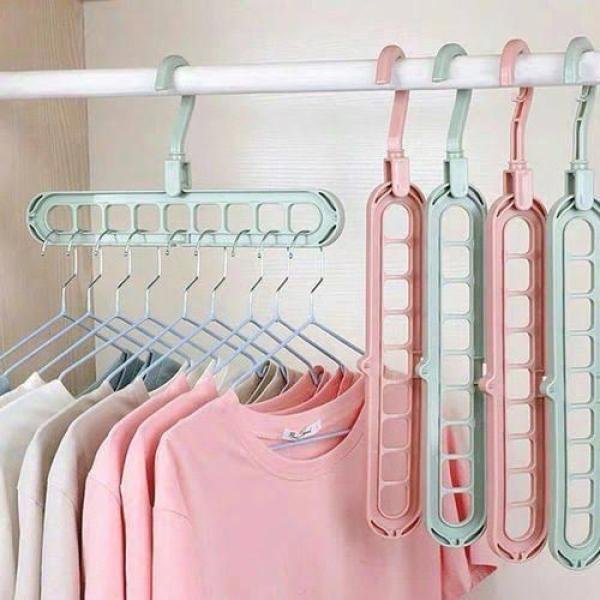 9 HOLE HANGER