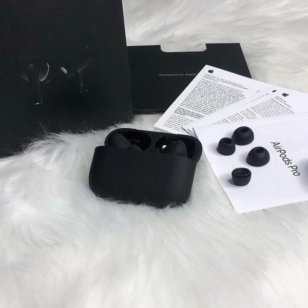 AirPods Pro Black Edition