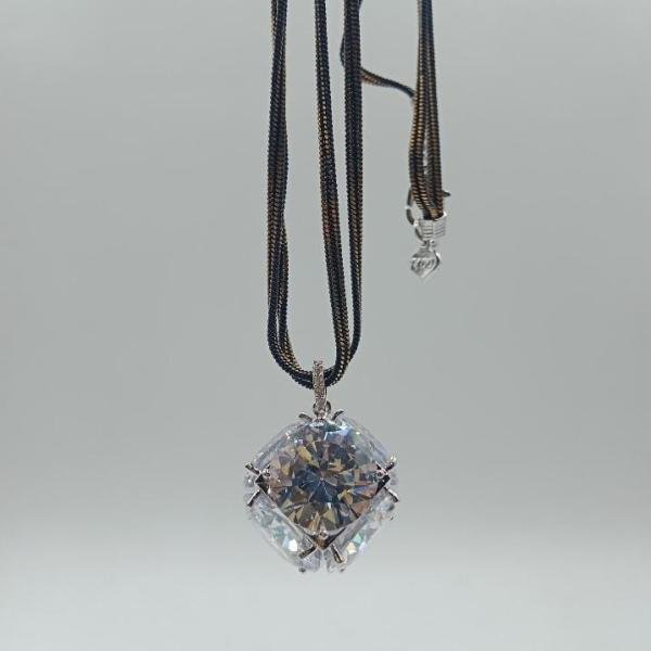 Women Regor Necklace