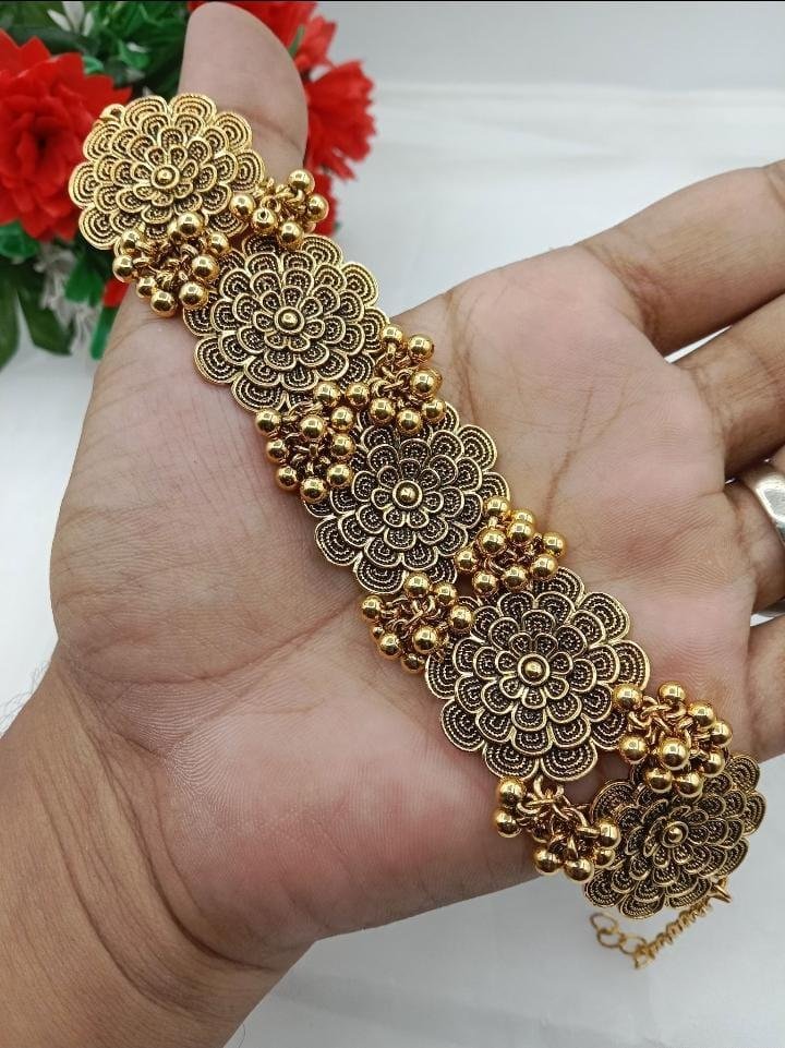 Stylish Gold Plated Zarcoon Bracelet