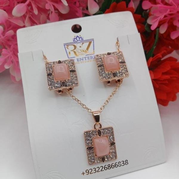Square Stone Pendent Set