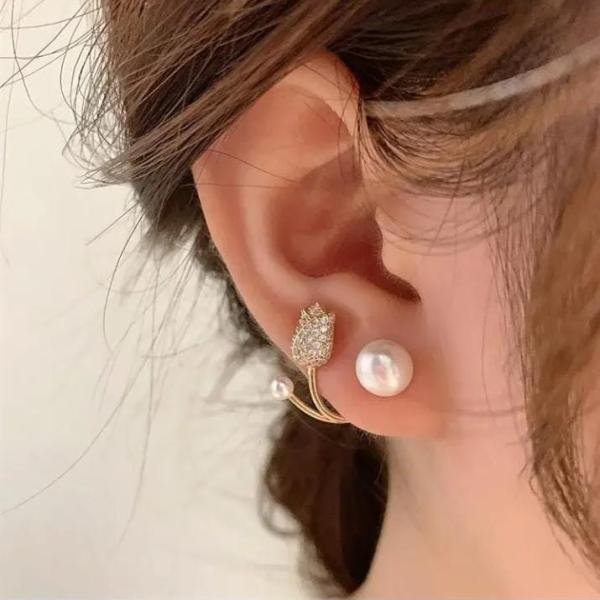 Rose Pearl Studs