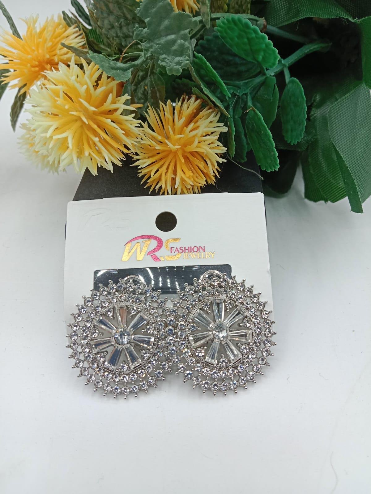 Vintage Round Earings